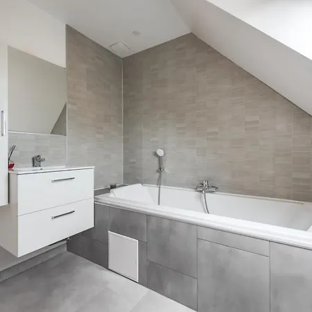 Le Serenity - Maison Avec Terrasse Pour 8 Personnes Holiday home *