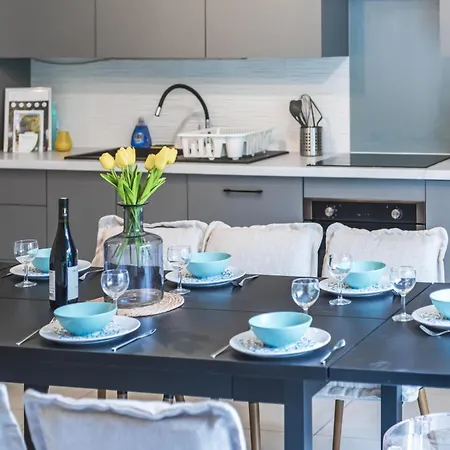 Le Serenity - Maison Avec Terrasse Pour 8 Personnes Holiday home *